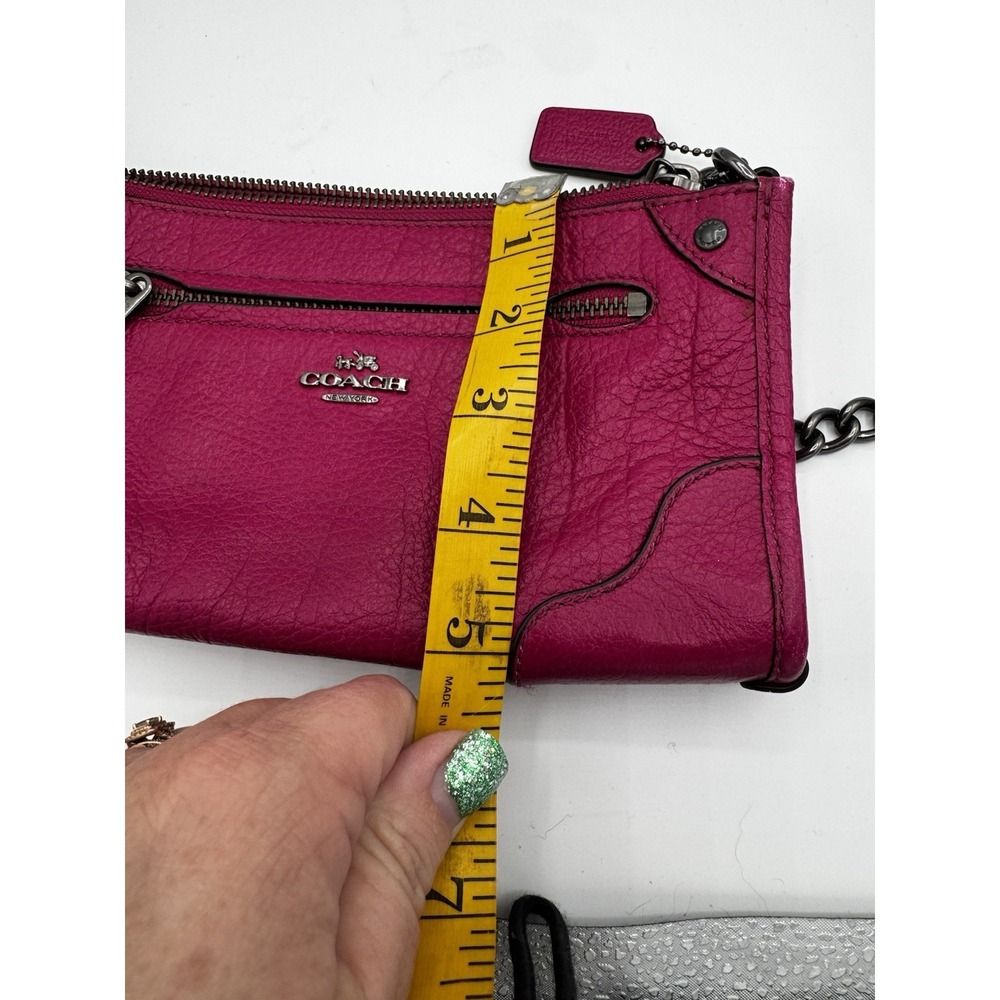 COACH Hot Pink Sacoche Crossbody Chain Shoulder Bag Near mint Condition A18 - Picture 7 of 7